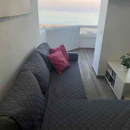 דירה Mediterranean View Costa Del Sol פואנגירולה